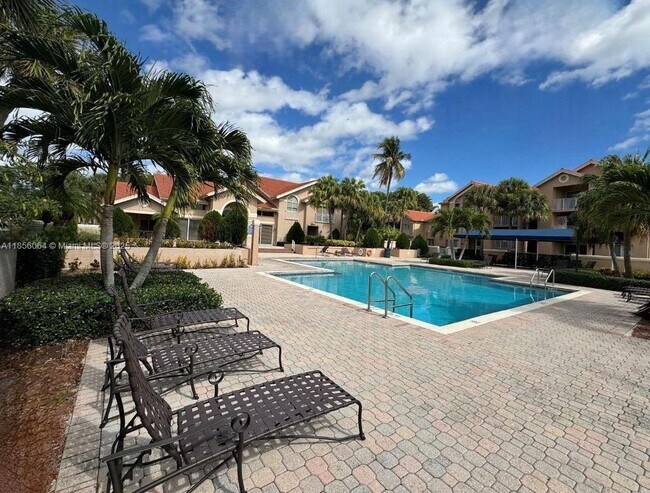 Building Photo - 10521 SW 158th Ct