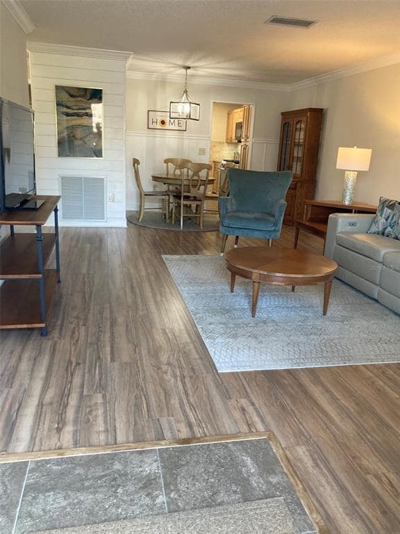 Building Photo - 5725 80th St N