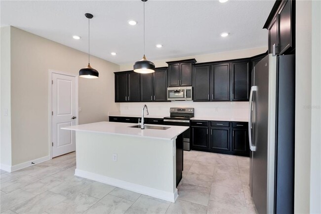 Building Photo - 4452 Seven Canyons Dr