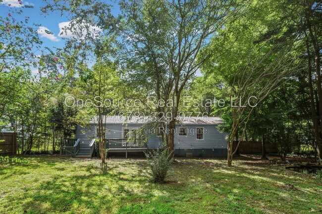 Building Photo - 1013 Shady Ln