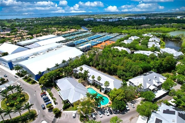 Building Photo - 3803 54th Dr W