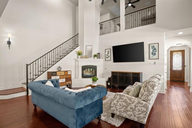 Building Photo - 119 Via Villina