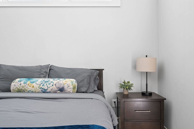 Building Photo - 235 S Delaware St