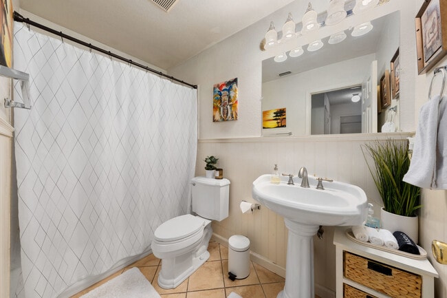 Building Photo - 4506 Wrenford Way