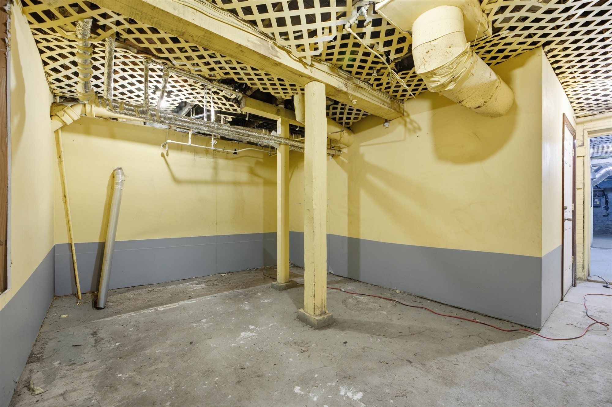 Building Photo - 516 5th Ave SE