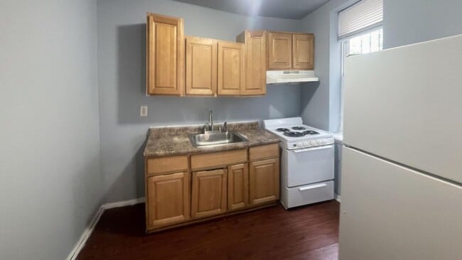 Building Photo - Charming 2-Bed, 1-Bath Home in Philadelphia.