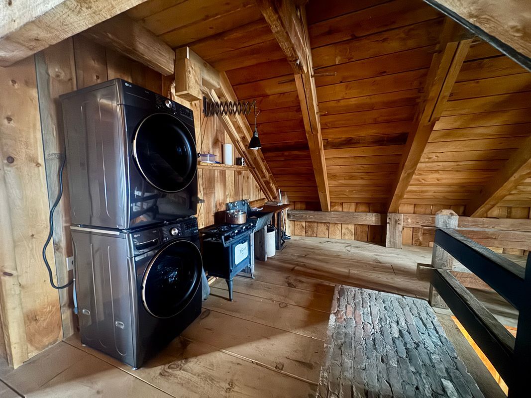 Building Photo - 45 Hoppen Rd