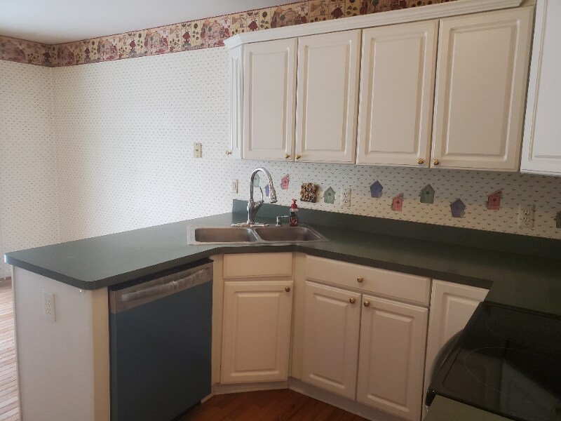 Building Photo - 5375 Pine Needle Dr