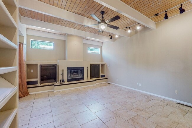 Building Photo - ACADEMY RIDGE 2 Bedroom Plus Office   2 Ba...