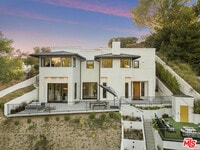 Building Photo - 3101 Belden Dr