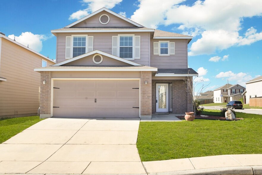 Building Photo - 3727 Fringe Breeze