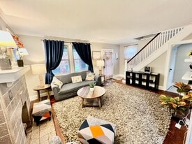 Building Photo - 1116 Coronado Ave