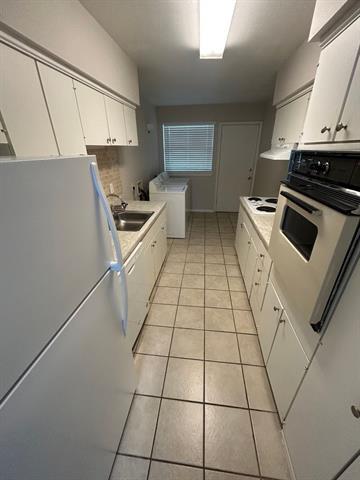 Building Photo - 11104 Valleydale Dr