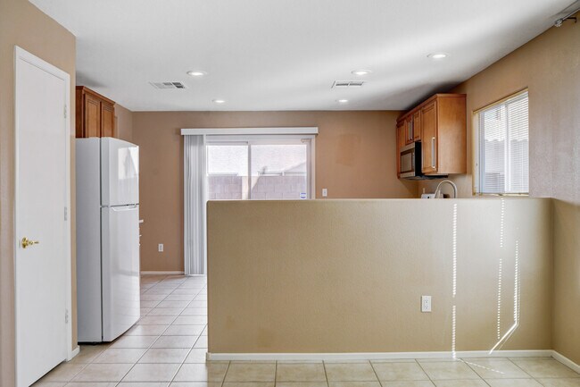 Building Photo - 4256 Lady Burton St