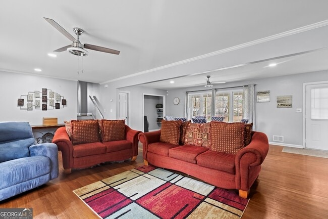Building Photo - 3727 Calmer Cir