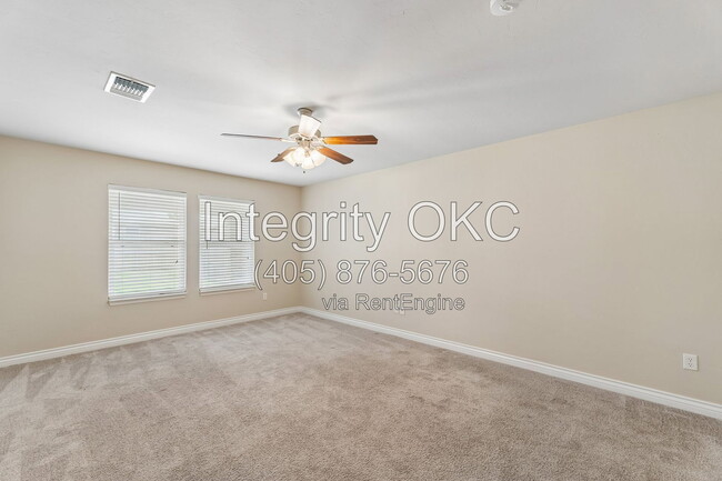 Building Photo - 2800 NW 184th St