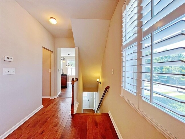 Building Photo - 525 Grove Field Ct NW