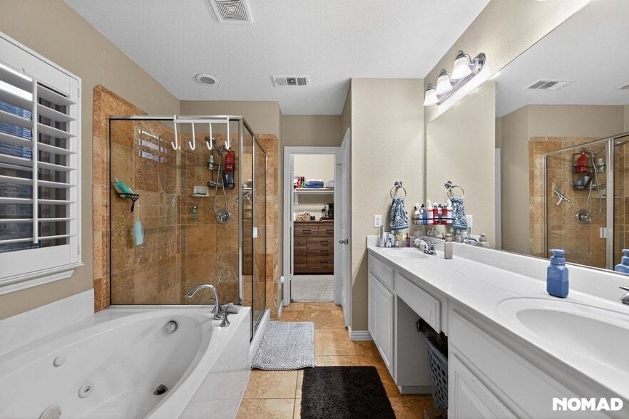 Building Photo - 1128 Wilson Dr