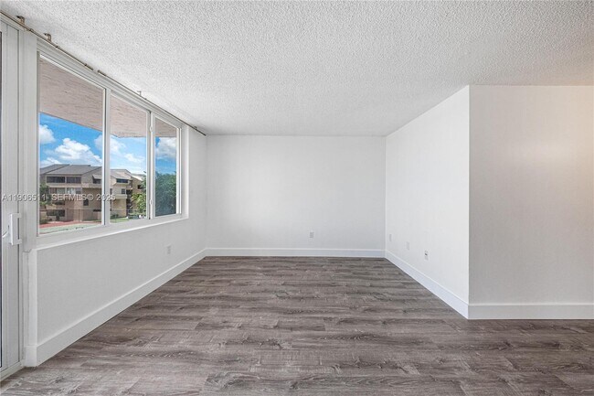 Building Photo - 10700 SW 108th Ave