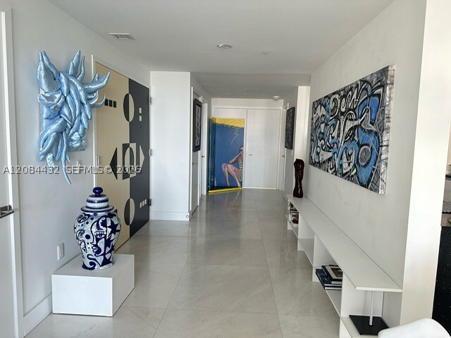 Building Photo - 1 Collins Ave