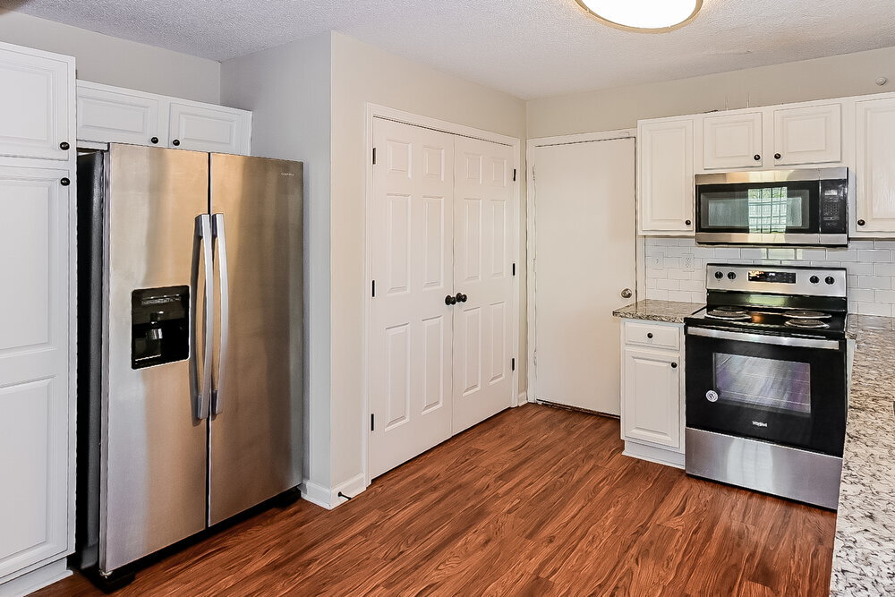 Building Photo - 7356 Green Ash Dr