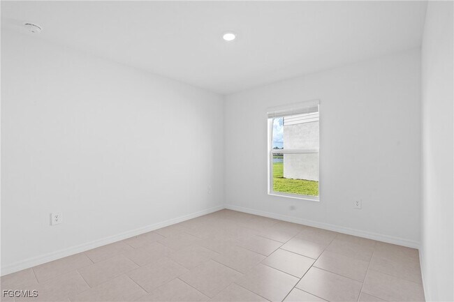 Building Photo - 12212 Sydney Ct