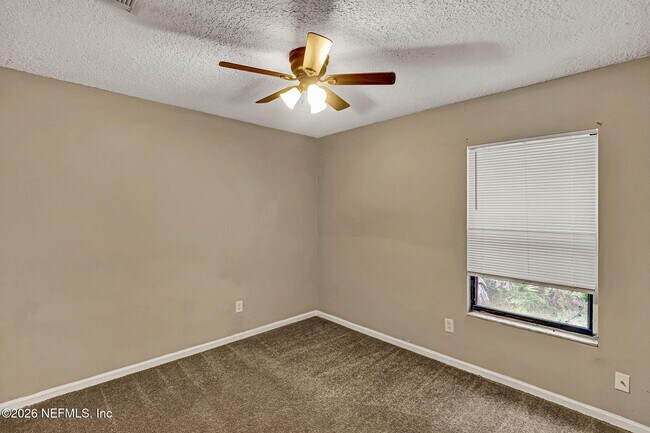 Building Photo - 11349 Blossom Ridge Dr