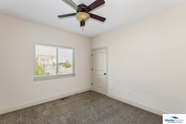 Building Photo - 1716-1718 Bedford