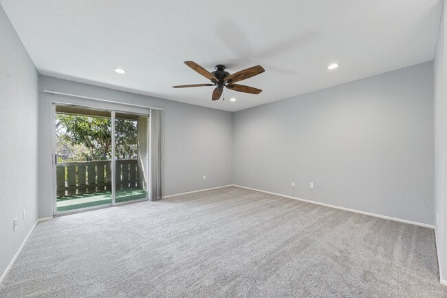 Building Photo - 5005 Georgi Ln