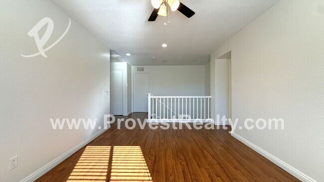 Building Photo - 13171 La Crescenta Ave