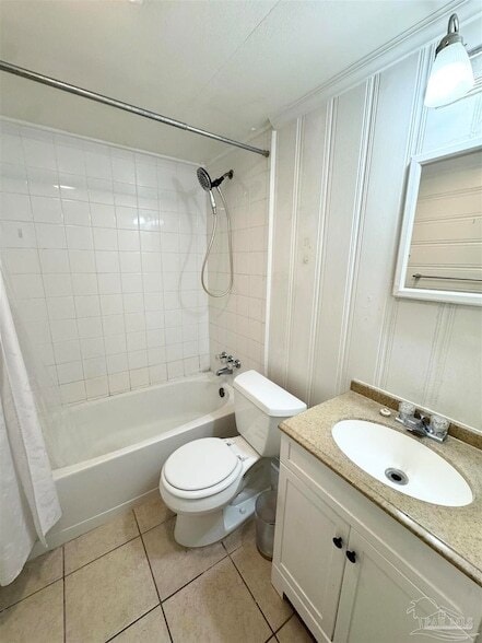 Building Photo - 1318 Wilson Ave