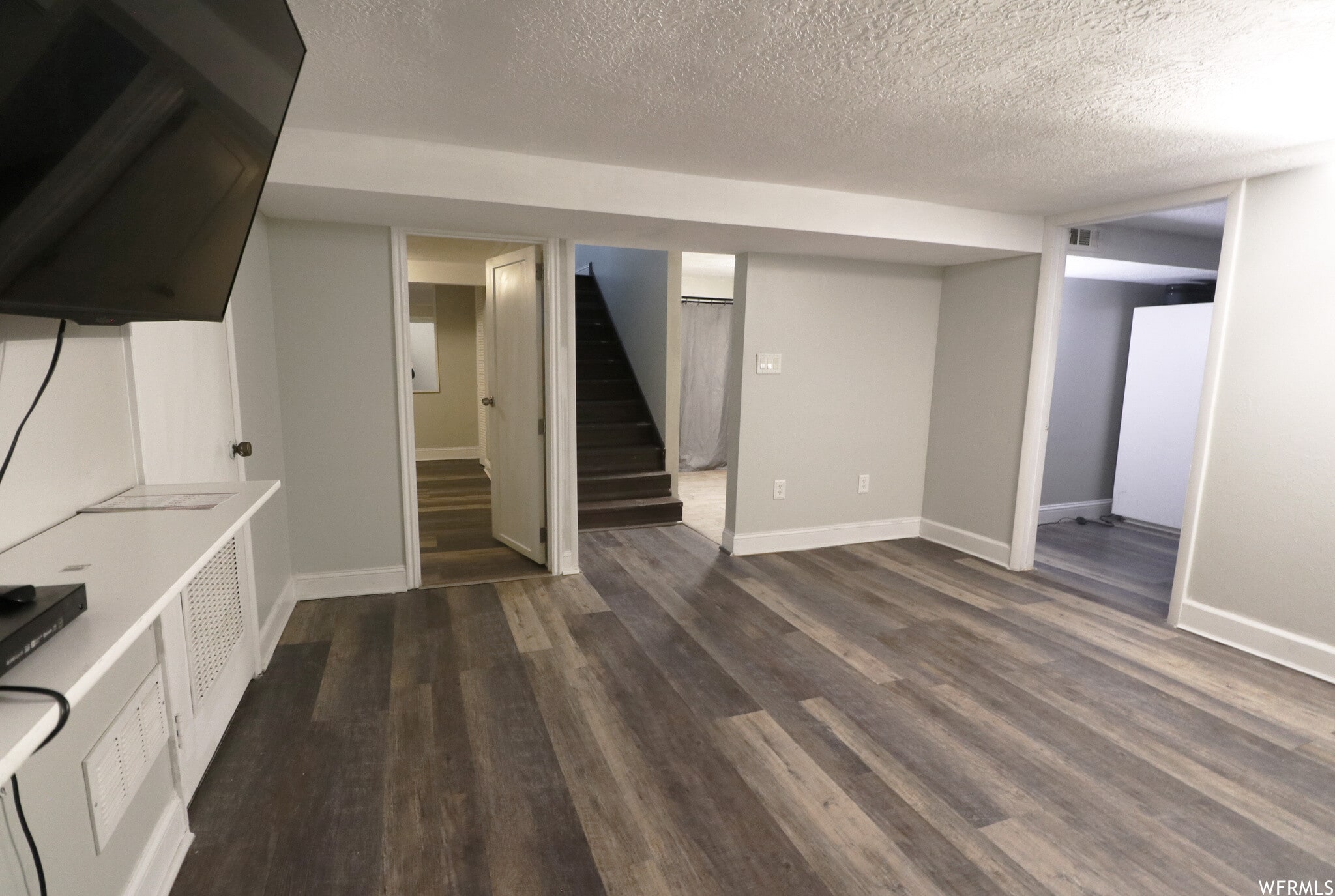 Building Photo - 120 E 350 N