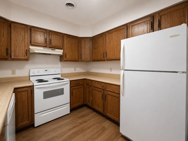 Building Photo - 1214 Bluestem Dr