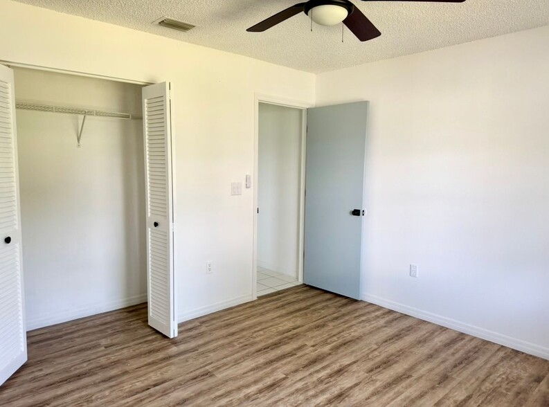 Building Photo - 2391 Briarwood St