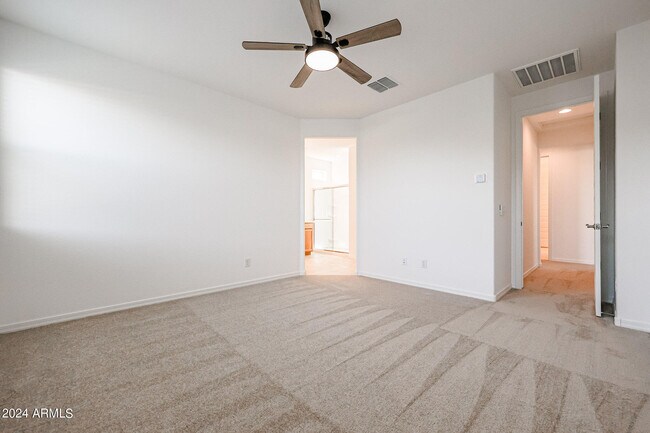 Building Photo - 8907 W Colter St