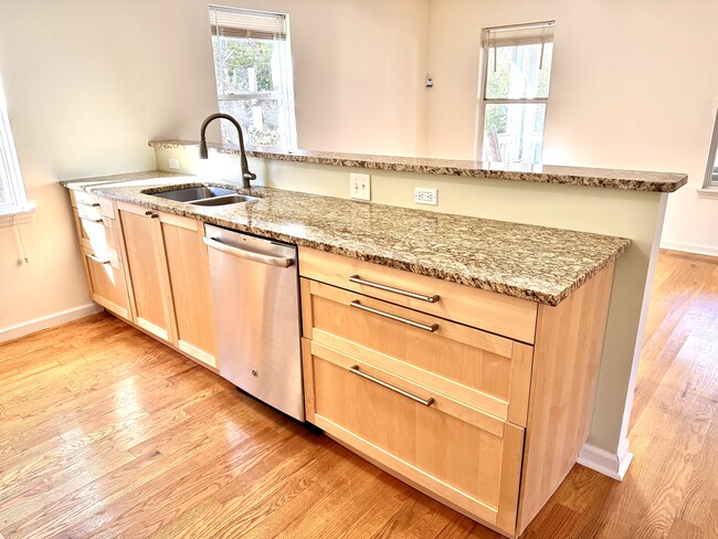 Building Photo - 2829 Arborcrest Dr