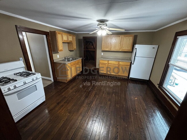 Building Photo - 1243 Crosby St NW