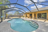 Building Photo - 214 SW Milburn Cir