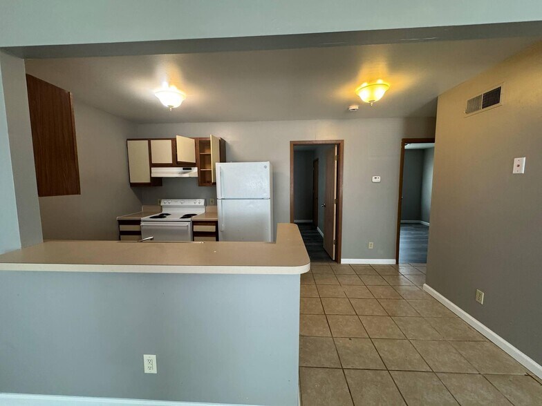 Building Photo - 132 Sandstone Ct