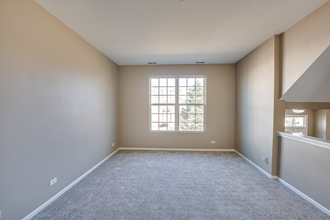 Building Photo - 3783 Bailey Rd