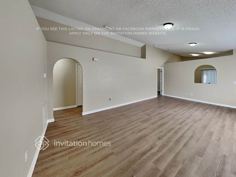 Building Photo - 2836 Maderia Cir