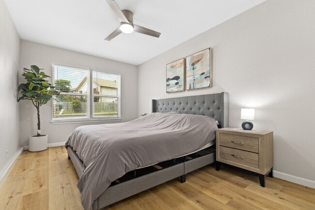 Building Photo - 5522 Allbrook