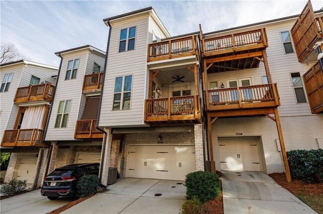 Building Photo - 4337 Parkside Pl