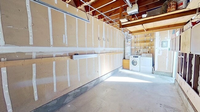 Building Photo - 4670 Ranchview Cir