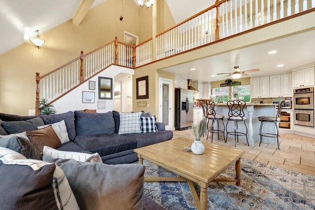 Primary Photo - 12108 Lilac Heights Ct