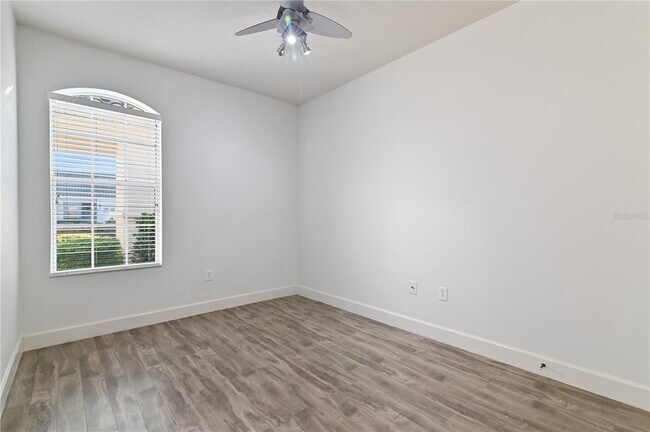 Building Photo - 2501 Harwich Dr