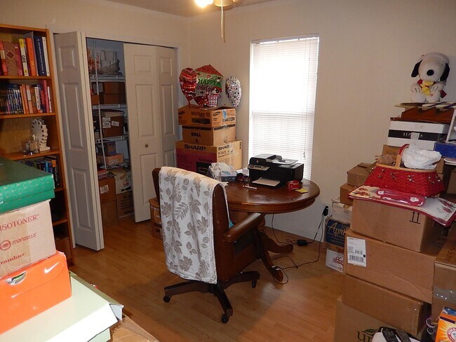 Building Photo - 5800 Doonesbury Ct