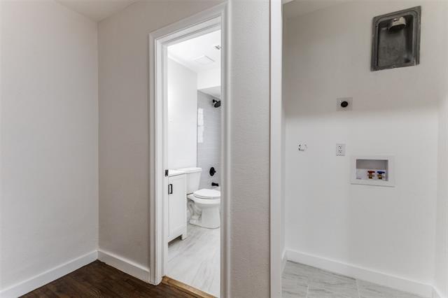 Building Photo - 2723 Gus Thomasson Rd