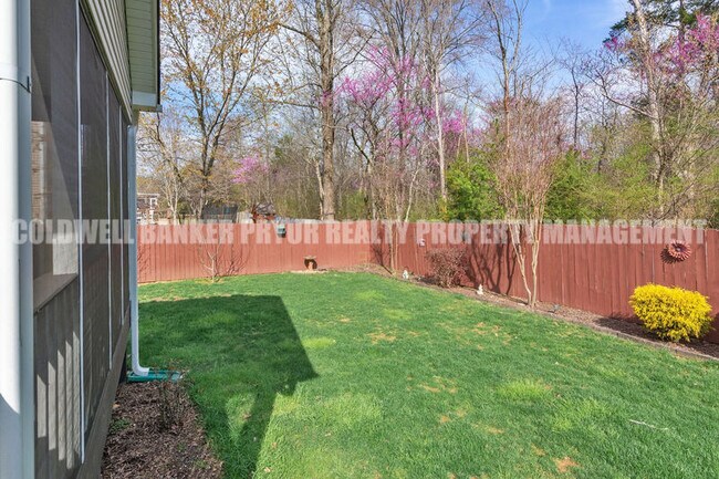 Building Photo - 6811 Neville Dr