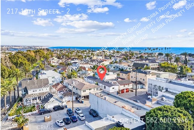 Building Photo - 217 10th St